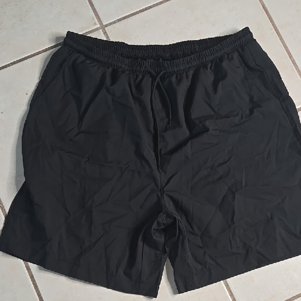NFINITY Black Elastic Waist Shorts